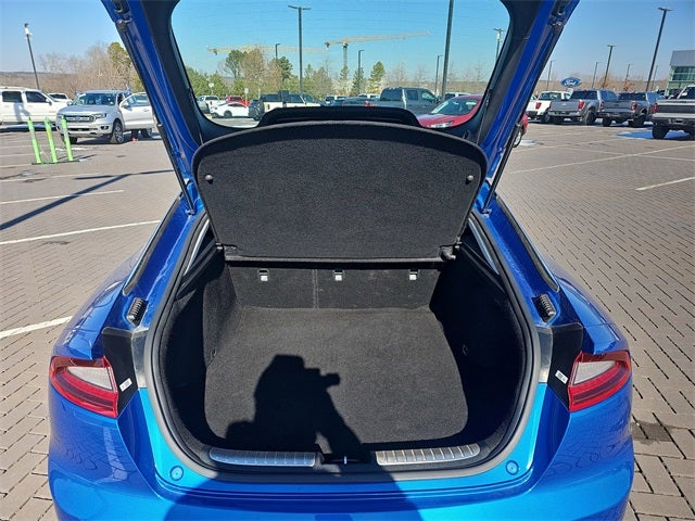 2018 Kia Stinger Base