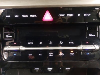 2023 Kia Carnival SX