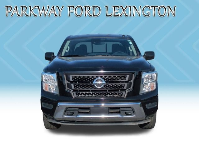 2021 Nissan Titan SV