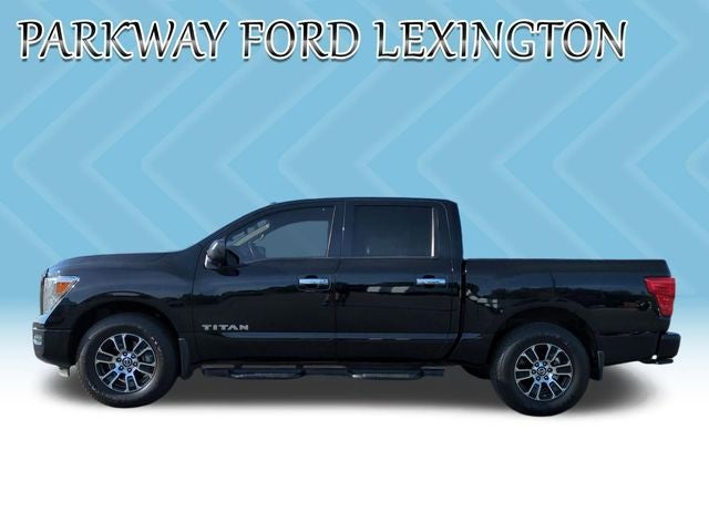2021 Nissan Titan SV