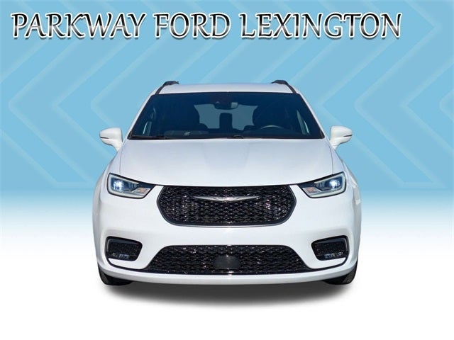 2021 Chrysler Pacifica Touring