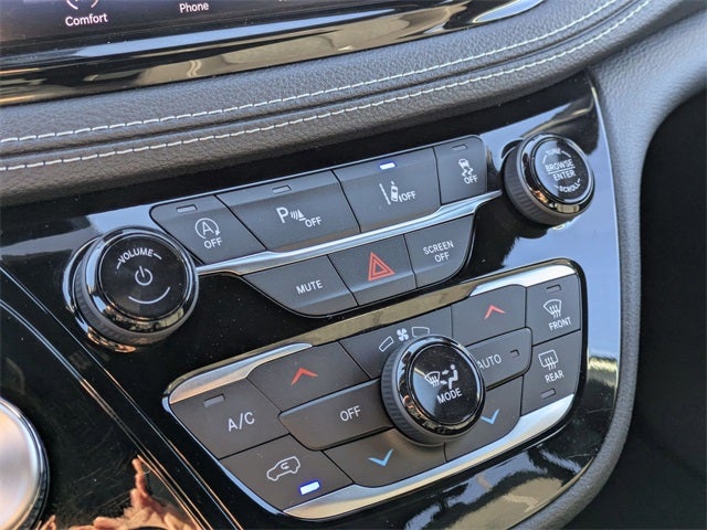 2021 Chrysler Pacifica Touring