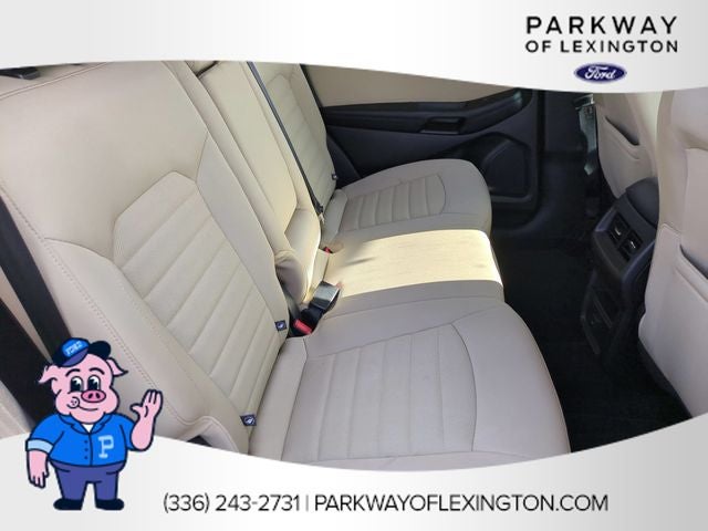 2016 Ford Edge SE