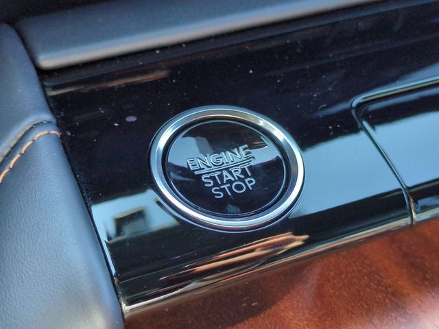 2025 Lincoln Navigator L Black Label