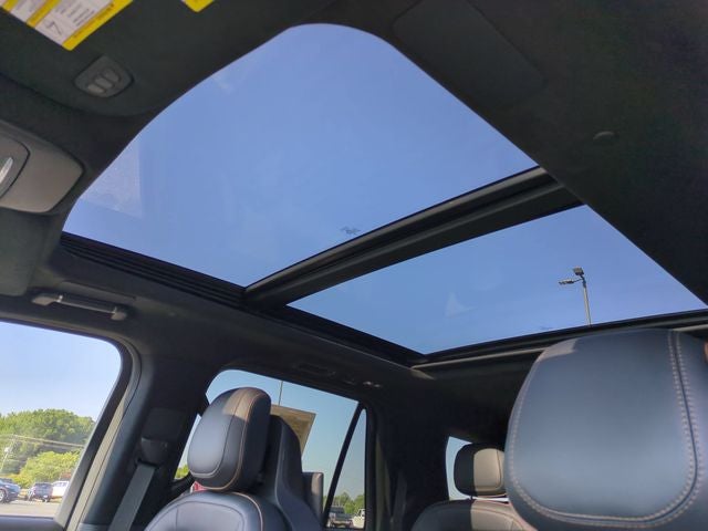 2025 Lincoln Navigator L Black Label
