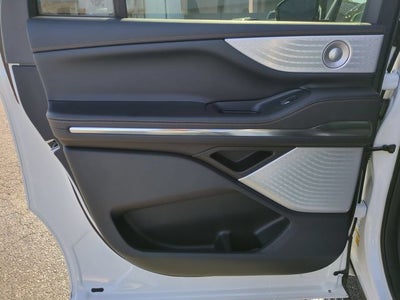 2025 Lincoln Navigator L Black Label