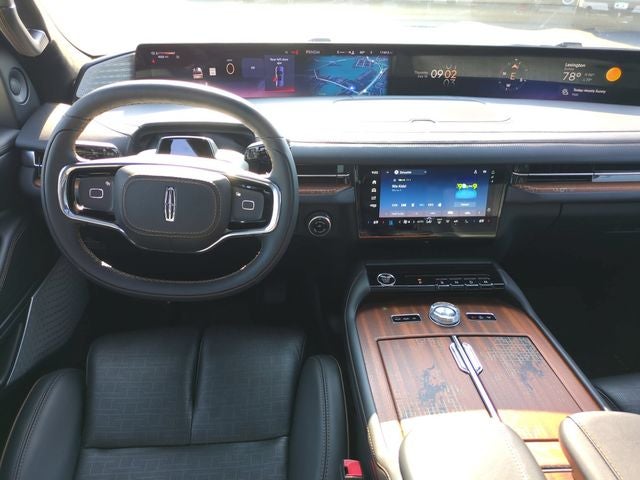 2025 Lincoln Navigator L Black Label