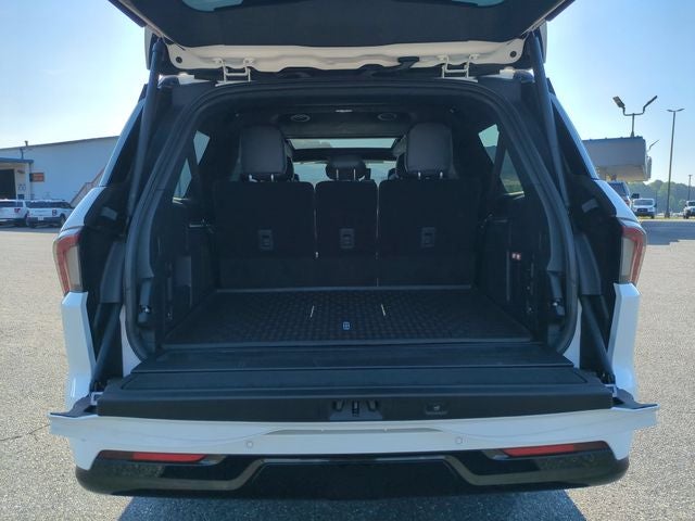2025 Lincoln Navigator L Black Label