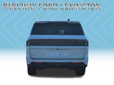 2025 Lincoln Navigator L Black Label