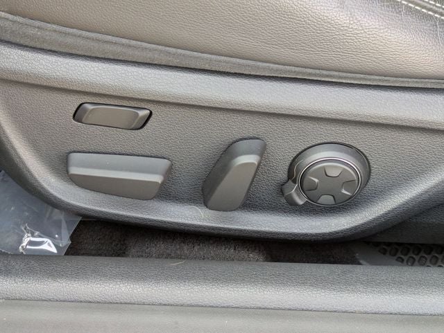 2019 Genesis G70 3.3T Advanced