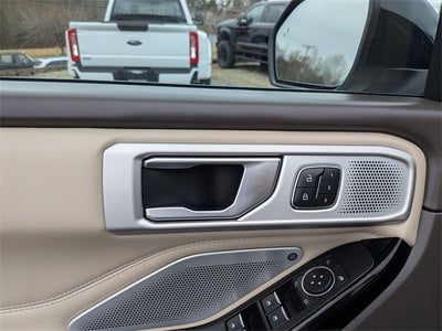 2021 Ford Explorer Platinum