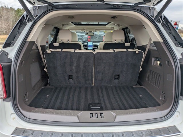 2021 Ford Explorer Platinum