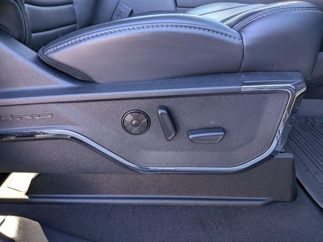 2025 Ford F-350SD Platinum