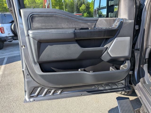 2025 Ford F-350SD Platinum