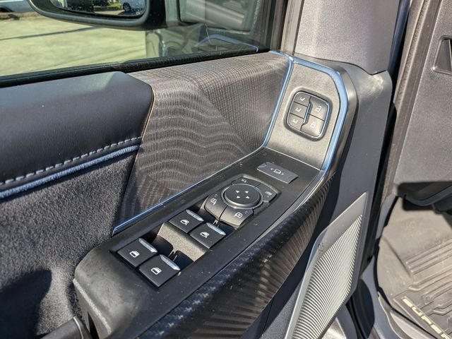 2025 Ford F-350SD Platinum