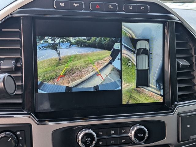 2022 Ford F-350SD Lariat