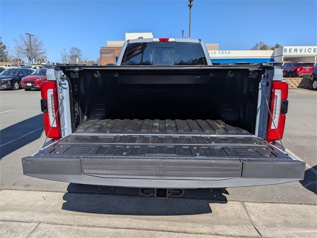 2026 Ford F-450SD Platinum DRW