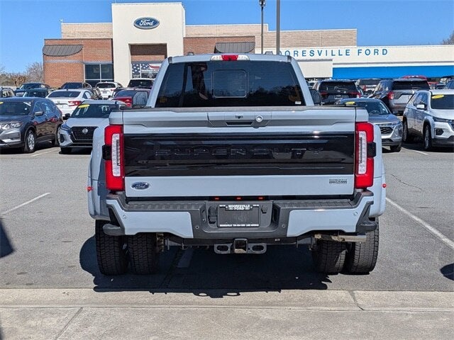 2026 Ford F-450SD Platinum DRW