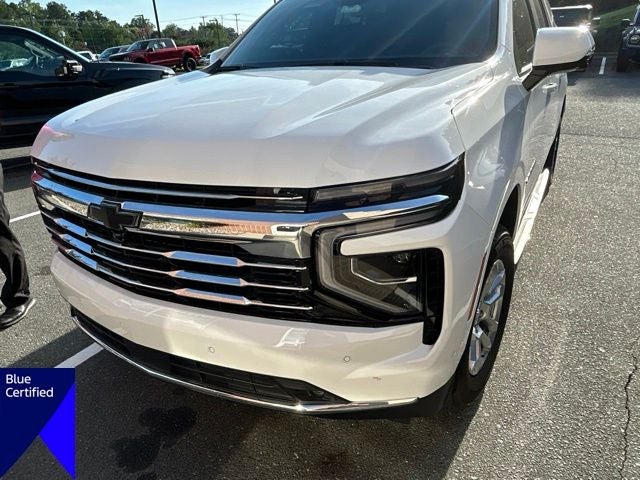 2025 Chevrolet Suburban LT