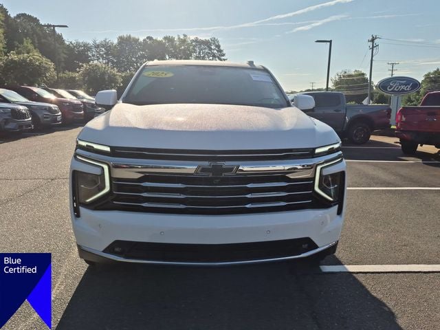 2025 Chevrolet Suburban LT
