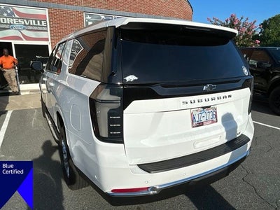 2025 Chevrolet Suburban LT