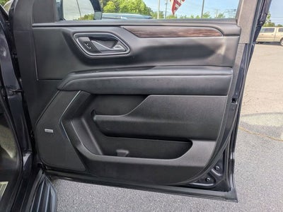 2024 Chevrolet Suburban LT
