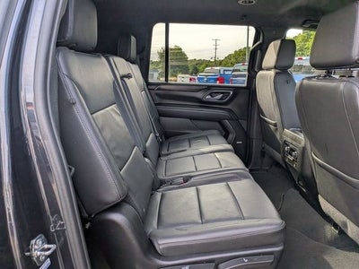 2024 Chevrolet Suburban LT