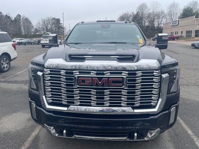 2024 GMC Sierra 3500HD Denali
