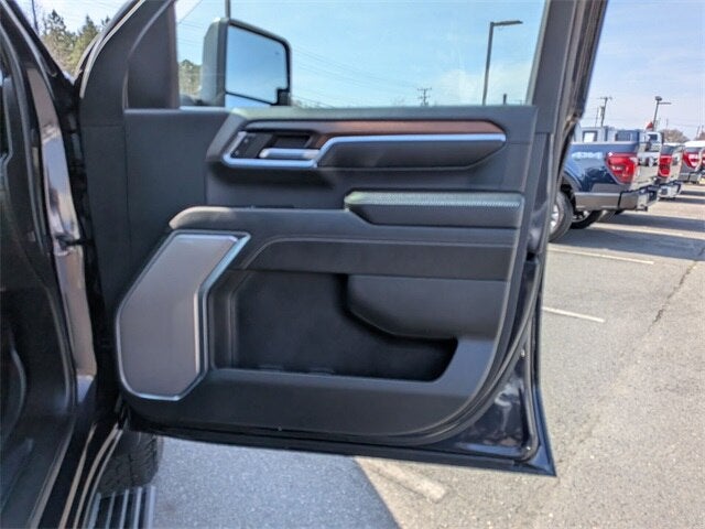 2024 GMC Sierra 3500HD Denali