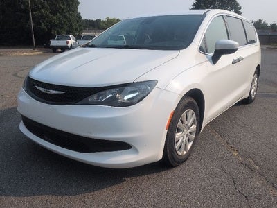 2021 Chrysler Voyager L