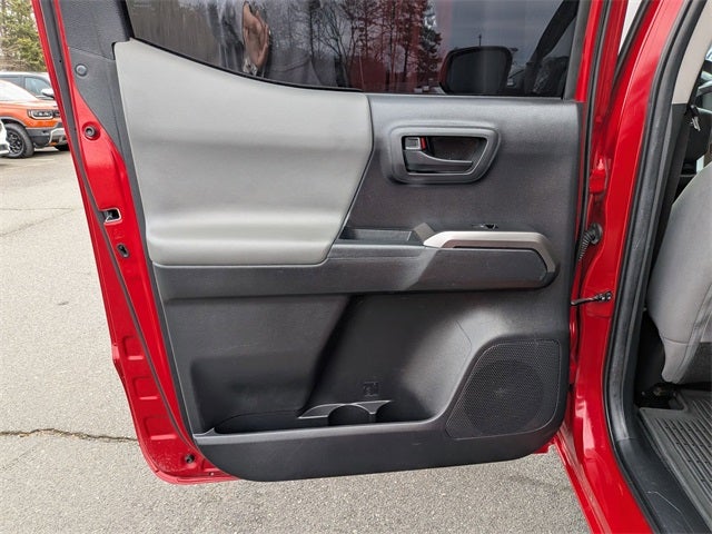 2022 Toyota Tacoma SR5 V6