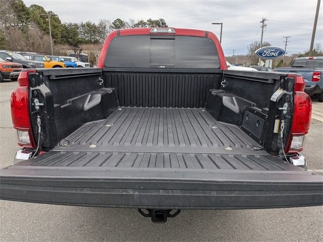 2022 Toyota Tacoma SR5 V6