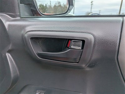 2022 Toyota Tacoma SR5 V6