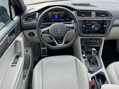 2024 Volkswagen Tiguan 2.0T SE R-Line Black