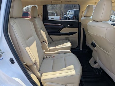 2019 Toyota Highlander Limited Platinum