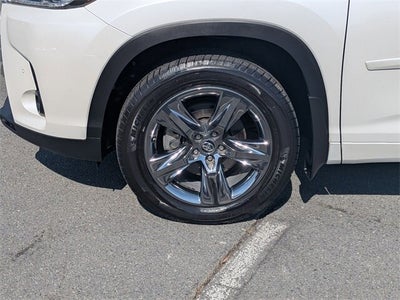 2019 Toyota Highlander Limited Platinum