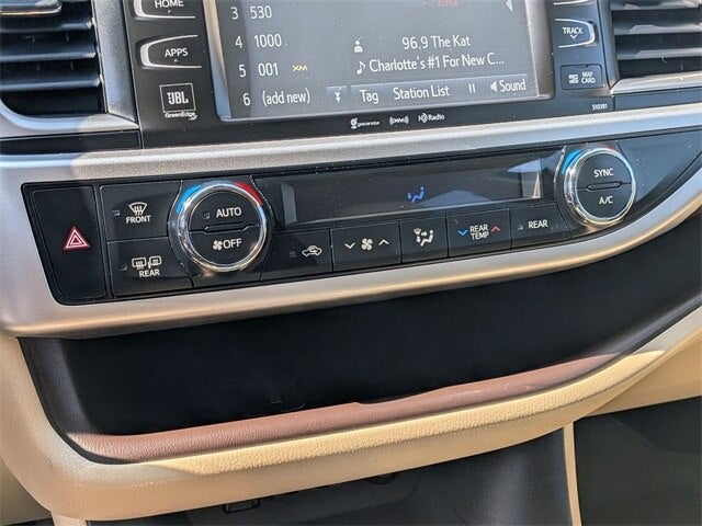 2019 Toyota Highlander Limited Platinum