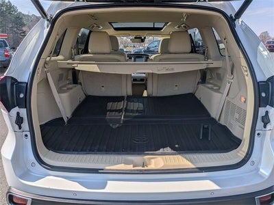 2019 Toyota Highlander Limited Platinum