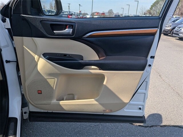 2019 Toyota Highlander Limited Platinum