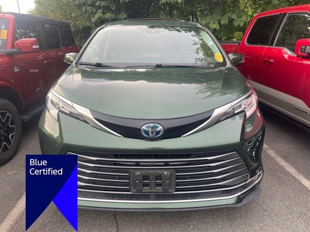 2022 Toyota Sienna Limited 7 Passenger