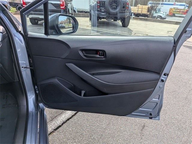 2024 Toyota Corolla LE 20995