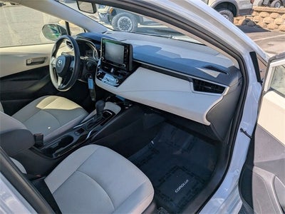 2022 Toyota Corolla LE