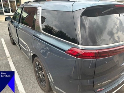 2024 Kia Carnival SX