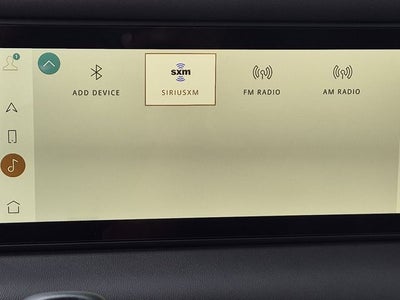 2024 Land Rover Defender 110 SE