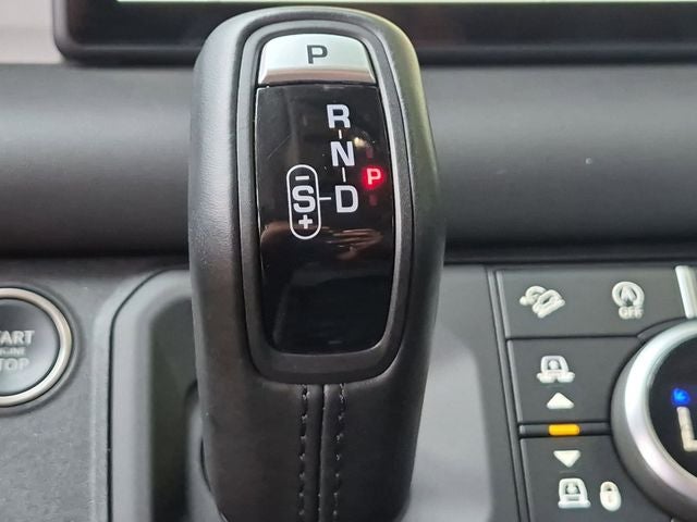 2024 Land Rover Defender 110 SE