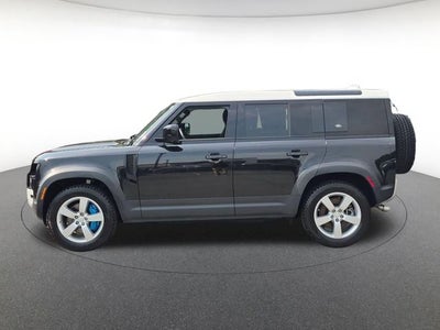 2024 Land Rover Defender 110 SE