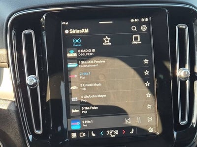 2024 Volvo XC40 B5 Plus Bright Theme