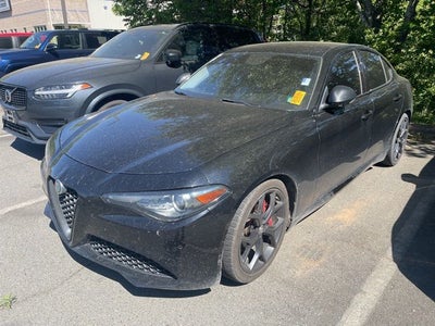 2019 Alfa Romeo Giulia Base