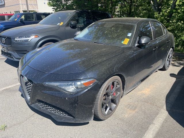 2019 Alfa Romeo Giulia Base