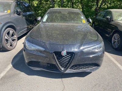 2019 Alfa Romeo Giulia Base